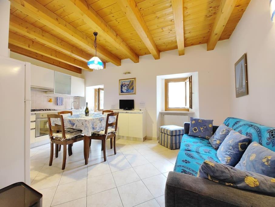 Lungomare - Free Wifi & Spiaggia A 100 M Grado